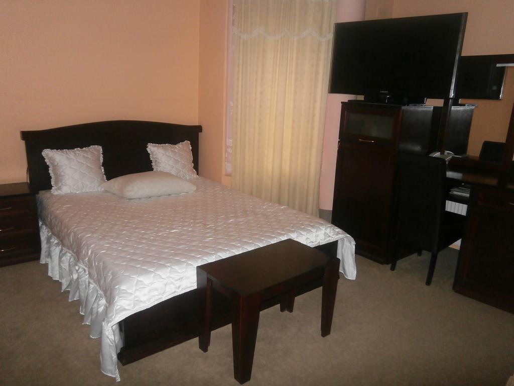 Hotel Vila Mitic Luxx Spa Centar ليسكوفاك المظهر الخارجي الصورة