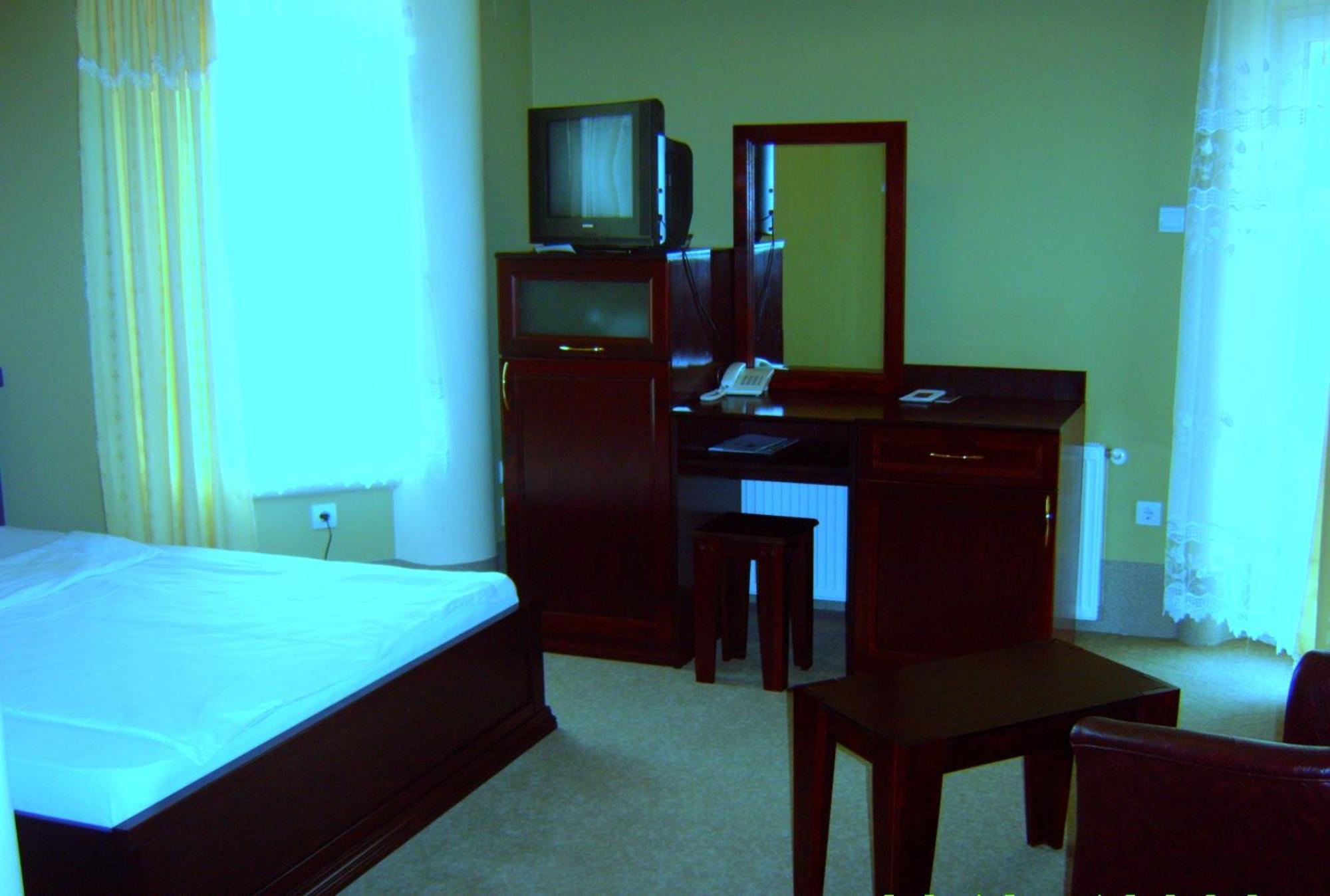 Hotel Vila Mitic Luxx Spa Centar ليسكوفاك المظهر الخارجي الصورة