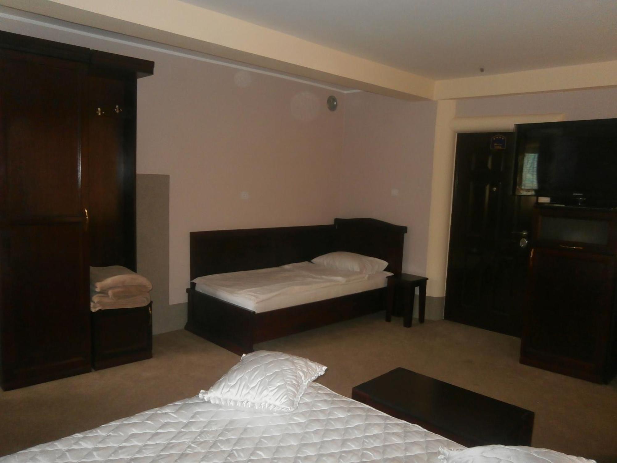 Hotel Vila Mitic Luxx Spa Centar ليسكوفاك المظهر الخارجي الصورة