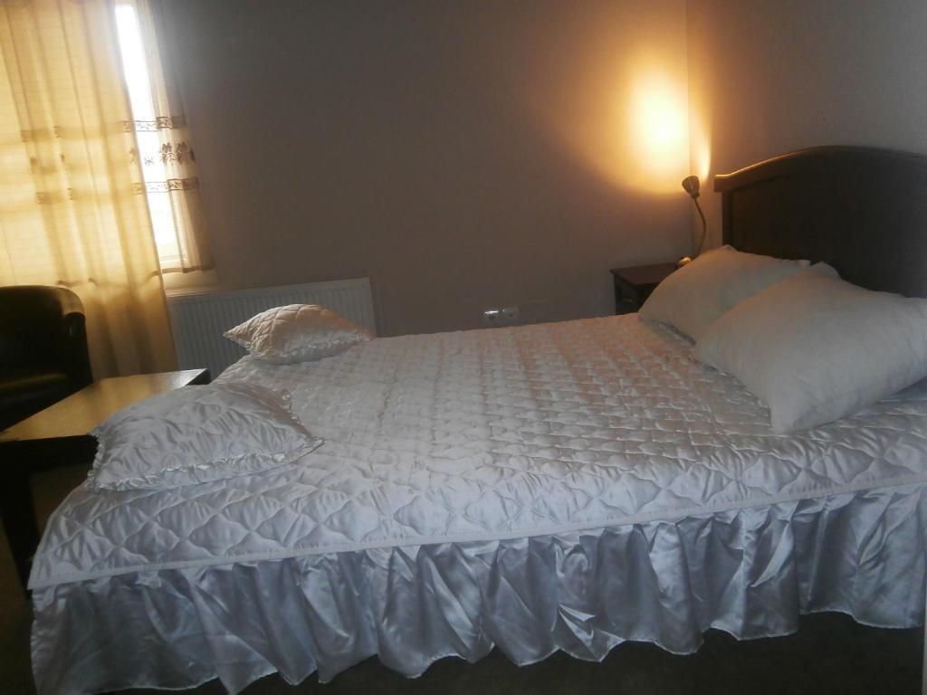 Hotel Vila Mitic Luxx Spa Centar ليسكوفاك المظهر الخارجي الصورة