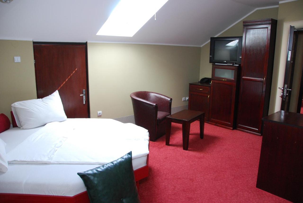 Hotel Vila Mitic Luxx Spa Centar ليسكوفاك الغرفة الصورة